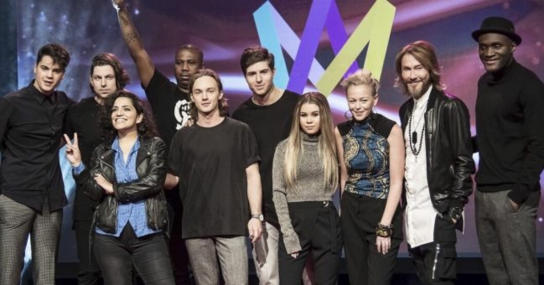 Melodifestivalen 2016, de tävlande i Norrköping. Från vänster: Oscar Zia, Swingfly feat. Helena Gutarra, SMILO, Lisa Ajax, Saraha, Christer Lindarw och Boris René. Melodifestivalen 2016, de tävlande i Norrköping. Från vänster: Oscar Zia, Swingfly feat. Helena Gutarra, SMILO, Lisa Ajax, Saraha, Christer Lindarw och Boris René.