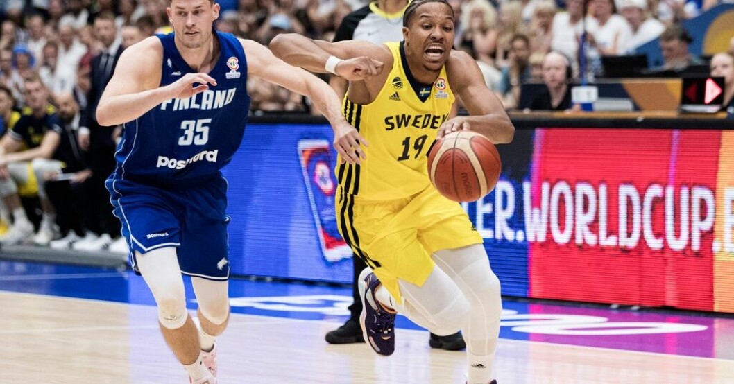 Melwin Pantzar gjorde en av sina främsta landskamper men basketlandslaget föll mot Estland när VM-kvalet avslutades i Malmö. Arkivbild Knapp svensk förlust i sista VM-kvalet