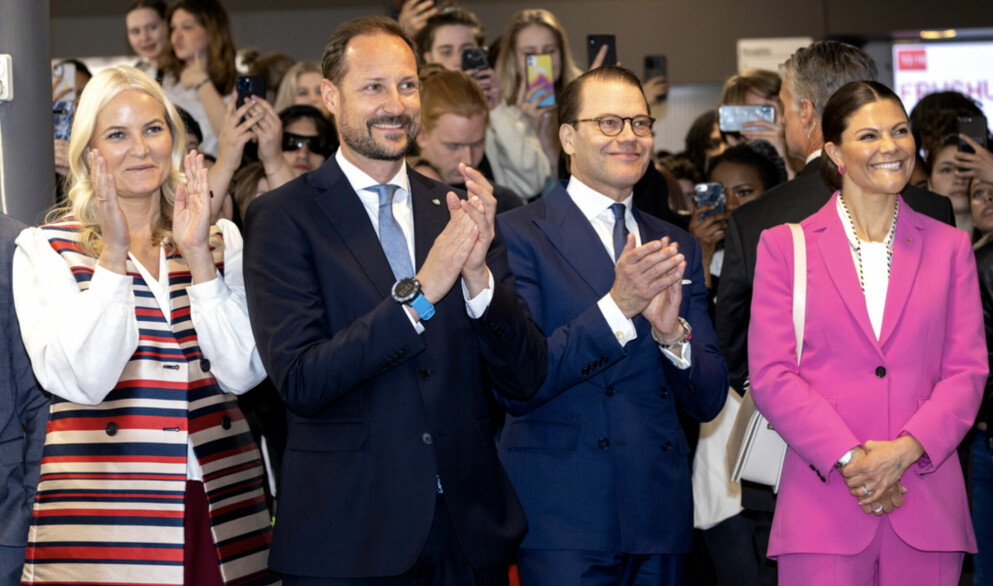 Kronprinsessor och kronprinsar på äventyr. Kronprins Haakon och Kronprinsessan Mette-Marit och svenska kronprinsessparet