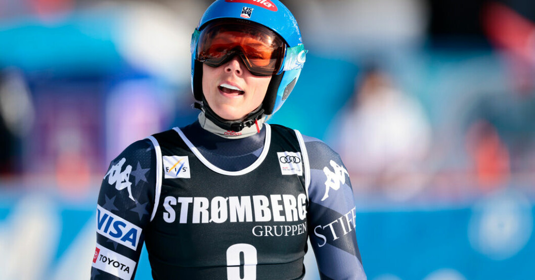 Mikaela Shiffrin efter målgången i super-G i Kvitfjell. Shiffrin 16 hundradelar från rekordet