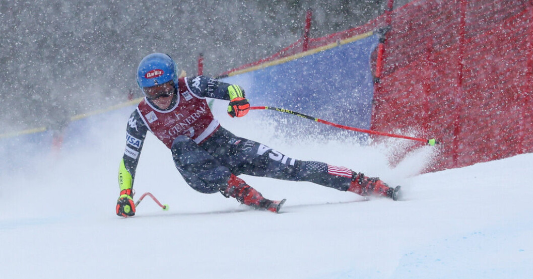 Mikaela Shiffrin i super-G-loppet i Kvitfjell. Shiffrin får fortsätta vänta på rekordet