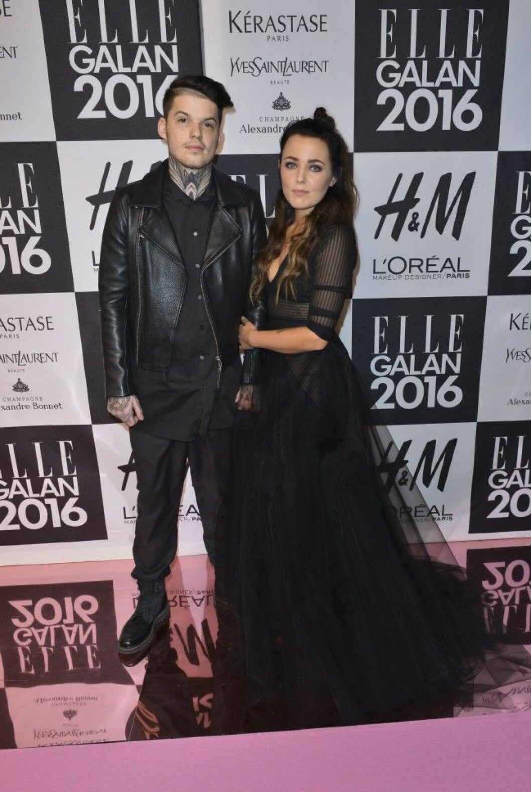Miriam Bryant på röda mattan med kärleken Tommy Hey.