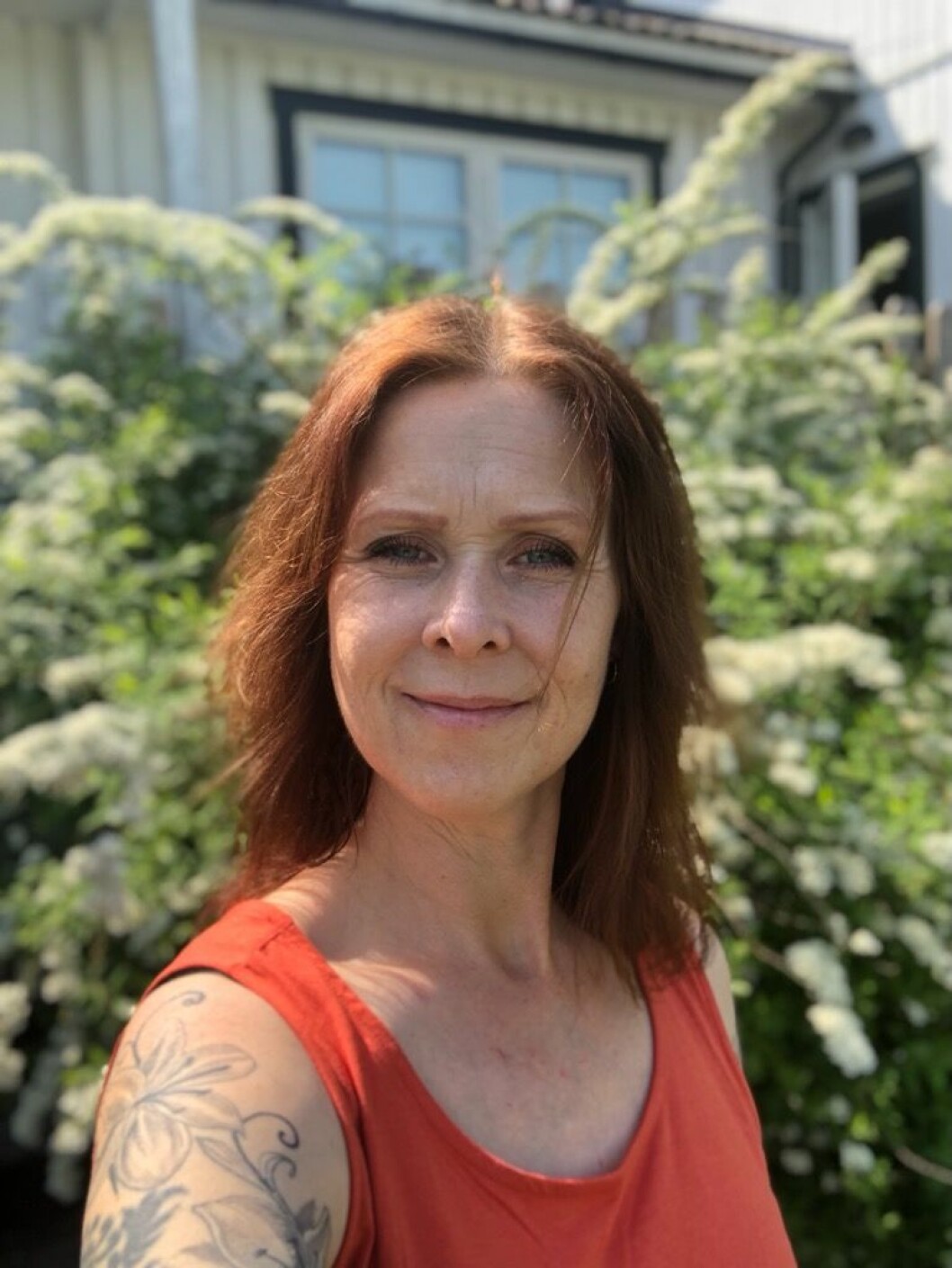 Mirka Norrström lever idag ensam med sina 13 barn och älskar det. Mirka Norrström från Familjen annorlunda 2019