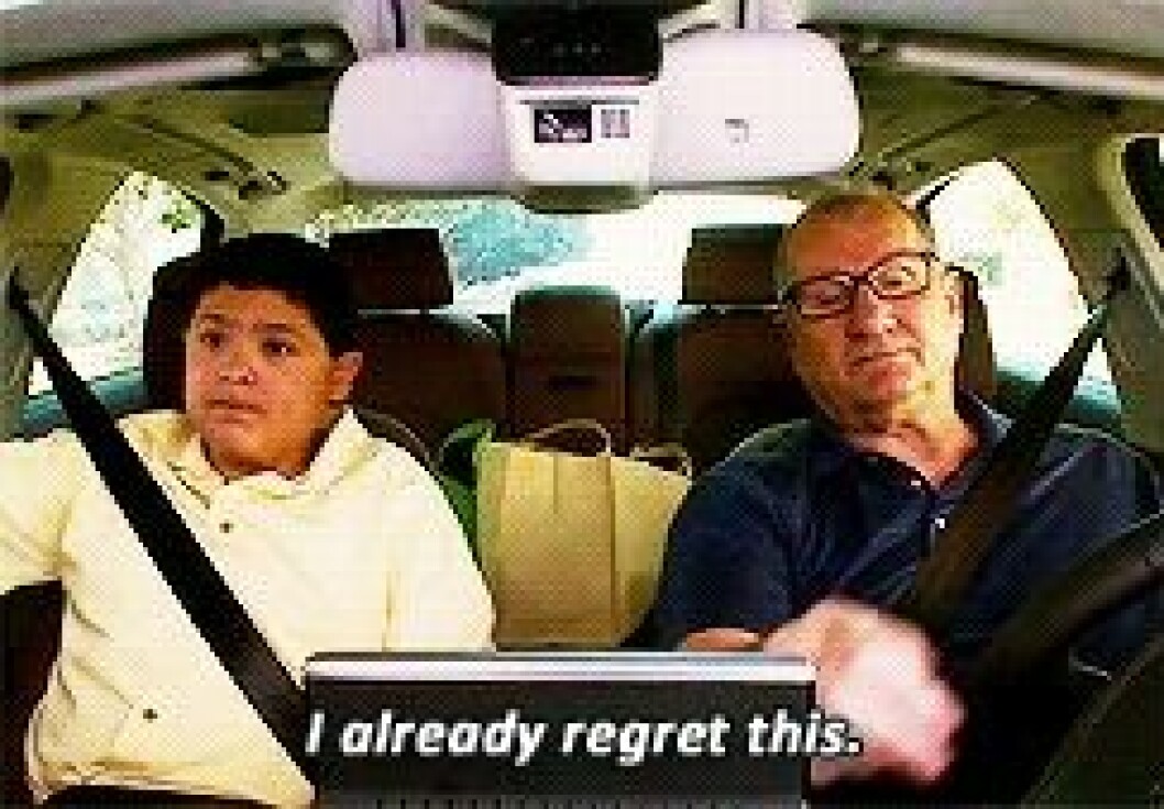 Via: <a href="http://giphy.com/gifs/car-modern-family-radio-ng48nSsUBPFHW" target="_blank">Giphy</a> Via: Giphy