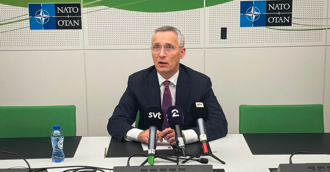 Natos generalsekreterare Jens Stoltenberg håller pressträff med svenska och norska journalister efter Natos utrikesministermöte i Bryssel. Natochefen: Det är mycket man inte kan förbjuda