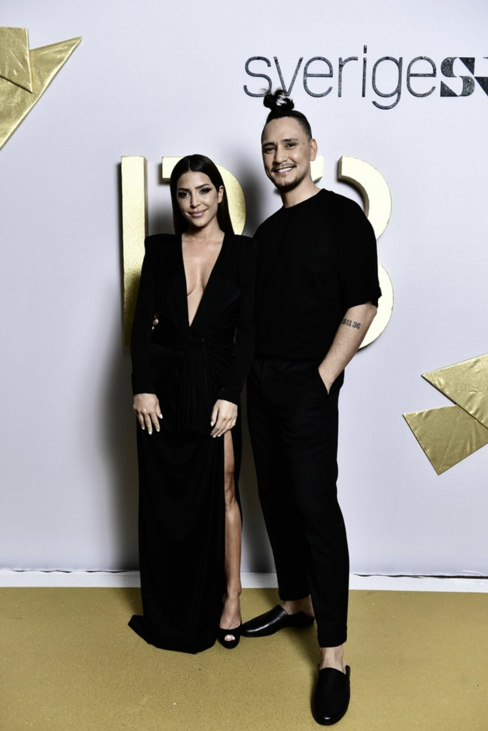 Sonia Mehdizade och Newkid. Sonia Mehdizade och Newkid på P3 Guld 2021