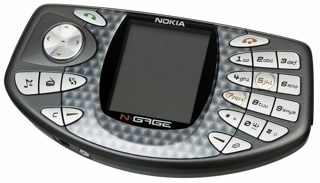 Via: <a href="http://en.wikipedia.org/wiki/N-Gage_%28device%29#mediaviewer/File:Nokia-NGage-LL.jpg" target="_blank" rel="noopener">Wikipedia</a> Nokia N-Gage