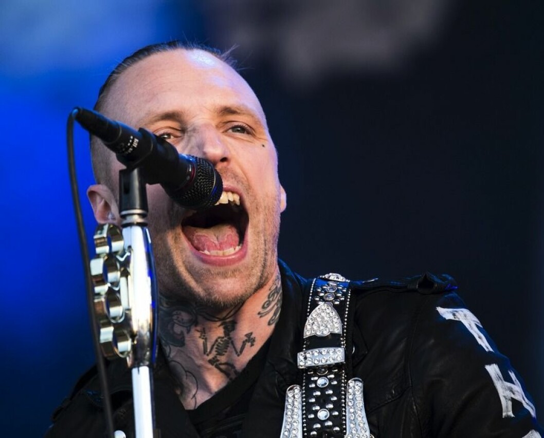 FOTO: Rickard Nilsson/TT Nicke Borg sjunger på festival