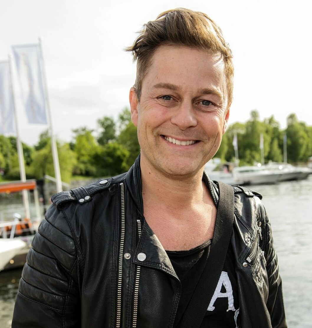 Niclas Wahlgren på säsongsinvigning av Strandbryggan 2016. FOTO: Eero Hannukainen/TT Niclas Wahlgren på säsongsinvigning av Strandbryggan 2016.