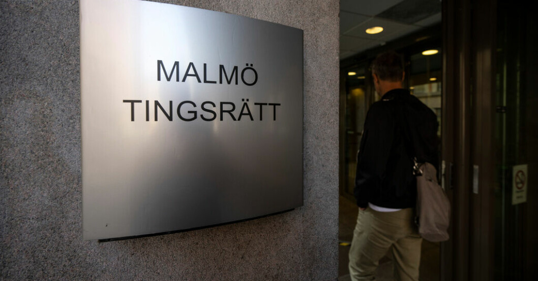 Nu åtalas tre män. Arkivbild. Tre åtalas för att ha tvättat över 100 miljoner