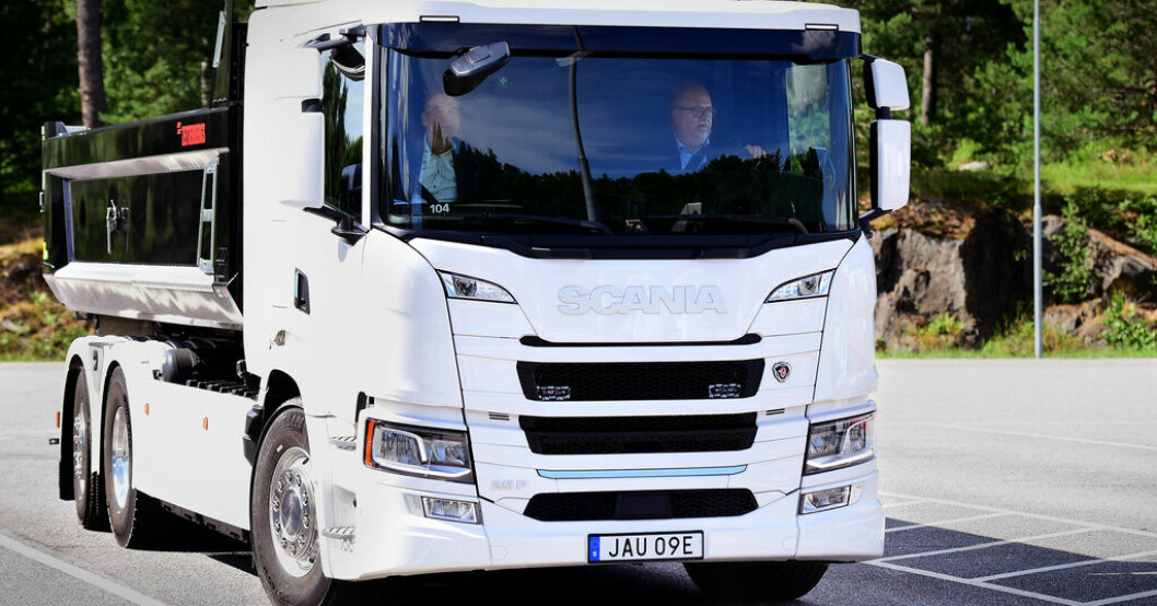 Nu ska ellastbilar kunna massproduceras i Södertälje. Arkivbild. Scania bygger om till el – stänger i Södertälje