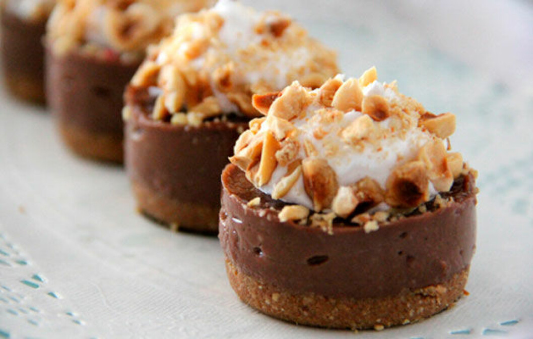 Källa: <a href="http://rasamalaysia.com/mini-nutella-cheesecake-recipe/" target="_blank">rasamalaysia.com</a> nutella_mat_recept_10
