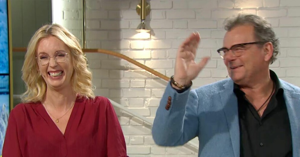 Jenny och Steffo i <span class=" italic" data-lab-italic_desktop="italic">Nyhetsmorgon</span>. Vid flera tillfällen har de brutit ihop av skratt i sändningarna. Jenny och Steffo