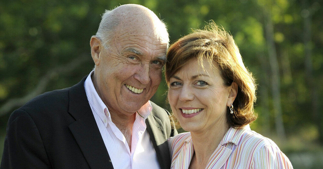 Ingvar Oldsberg och kärleken Maria Sandeblad blir snart äkta makar. Ingvar Oldsberg och kärleken Maria Sandeblad blir snart äkta makar.