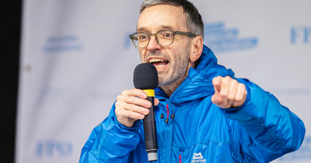 Österrikes FPÖ-ledare Herbert Kickl kallar de europeiska sanktionerna mot Ryssland meningslösa. Hans högerpopulistiska parti leder i opinionsmätningarna. Arkivbild. Proryska partier rycker fram inom EU