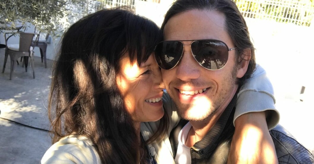 Malin och nya kärleken Pablo njuter av varandra och värmen. Foto: Privat