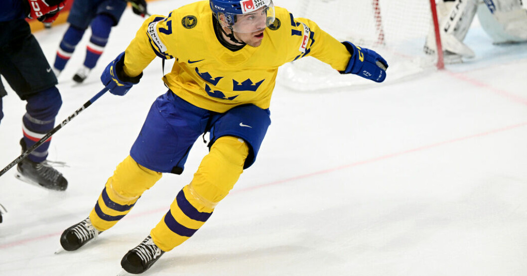 Pär Lindholm, Skellefteå, går in som center i Tre Kronors förstakedja. Arkivbild. Förstakedjan görs om i VM-kvartsfinalen