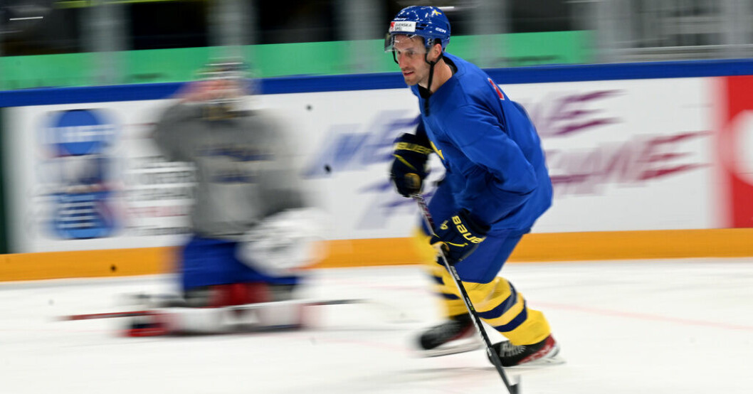 Patrik Nemeth gjorde sin första träning med Tre Kronor när laget gjorde sin första träning på VM-isen. Lång väntan – landslagsdebut vid 31