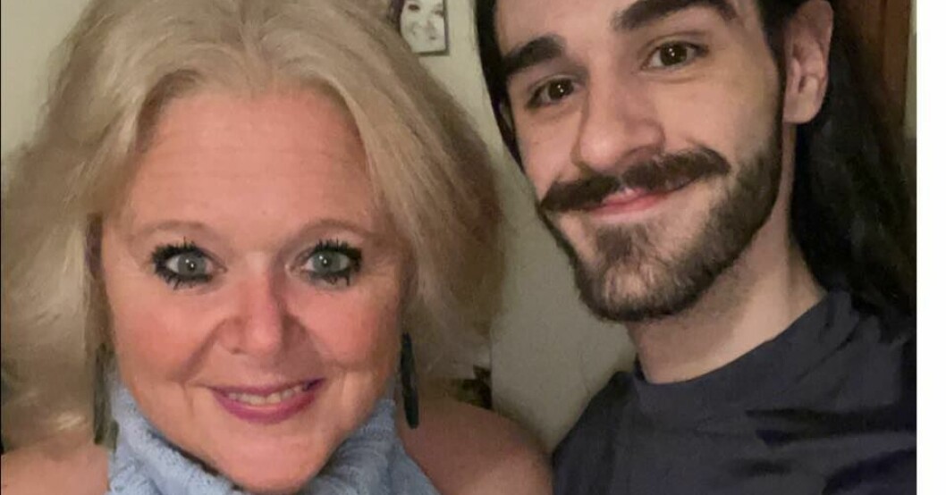 Patty och Brian klickade direkt. Samtidigt tvingades de hålla relationen hemlig i flera år och tillbringade många nätter på hotell. Patty Aquilina och Brian