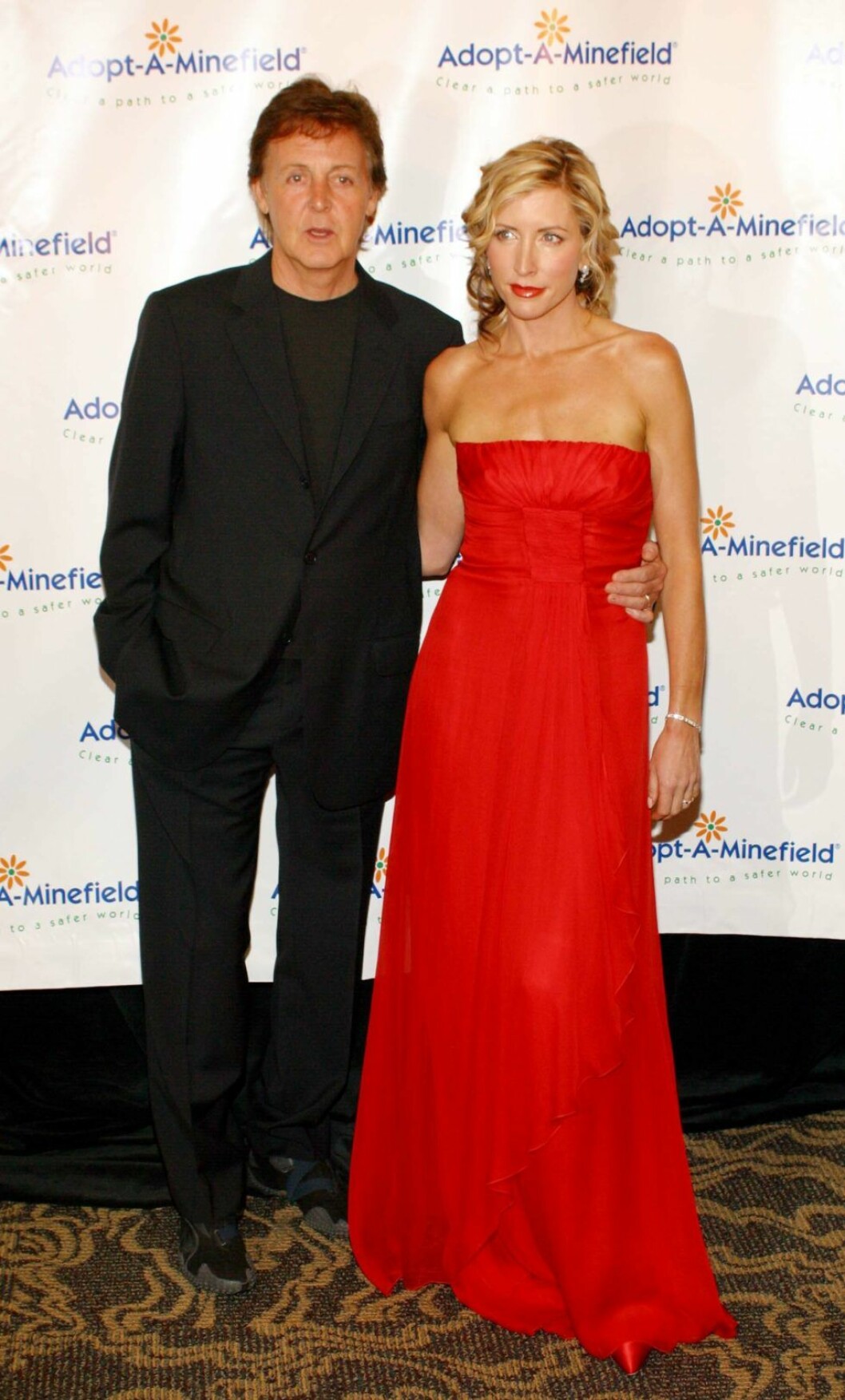 Paul McCartney and Heather Mills split
