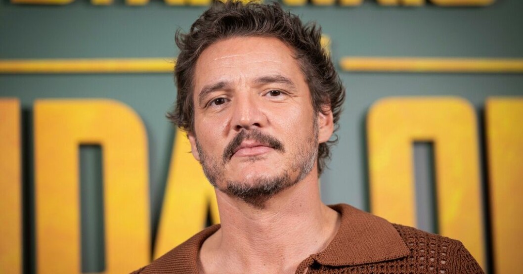 Pedro Pascal går från succé till succé. Snart börjar den tredje säsongen av "The Mandalorian". Pedro Pascal om succéåret: Njuter