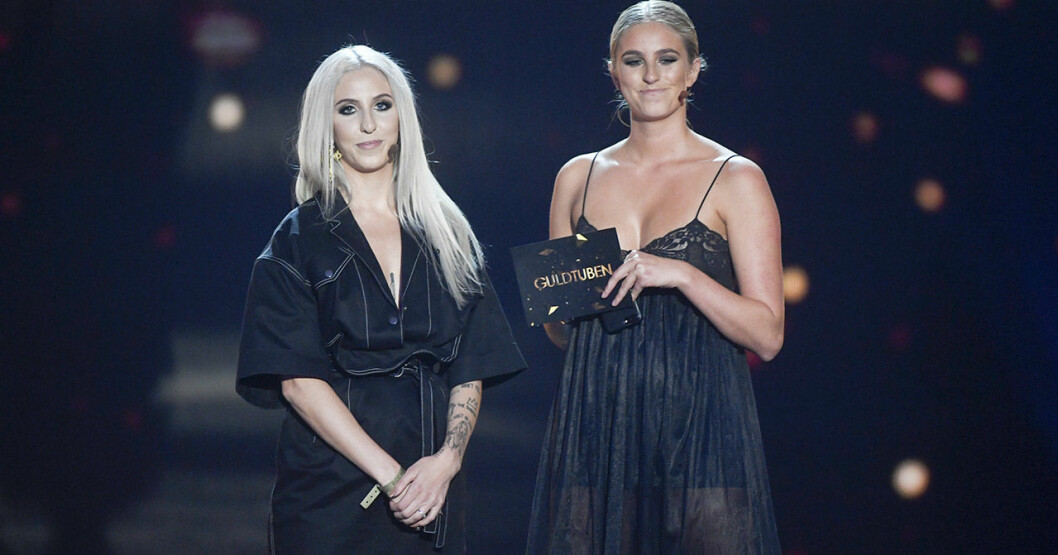 FOTO: TT Peg Parnevik och Penny Parnevik prisutdelare på årets Guldtubengala 2018 på Annexet i Stockholm.