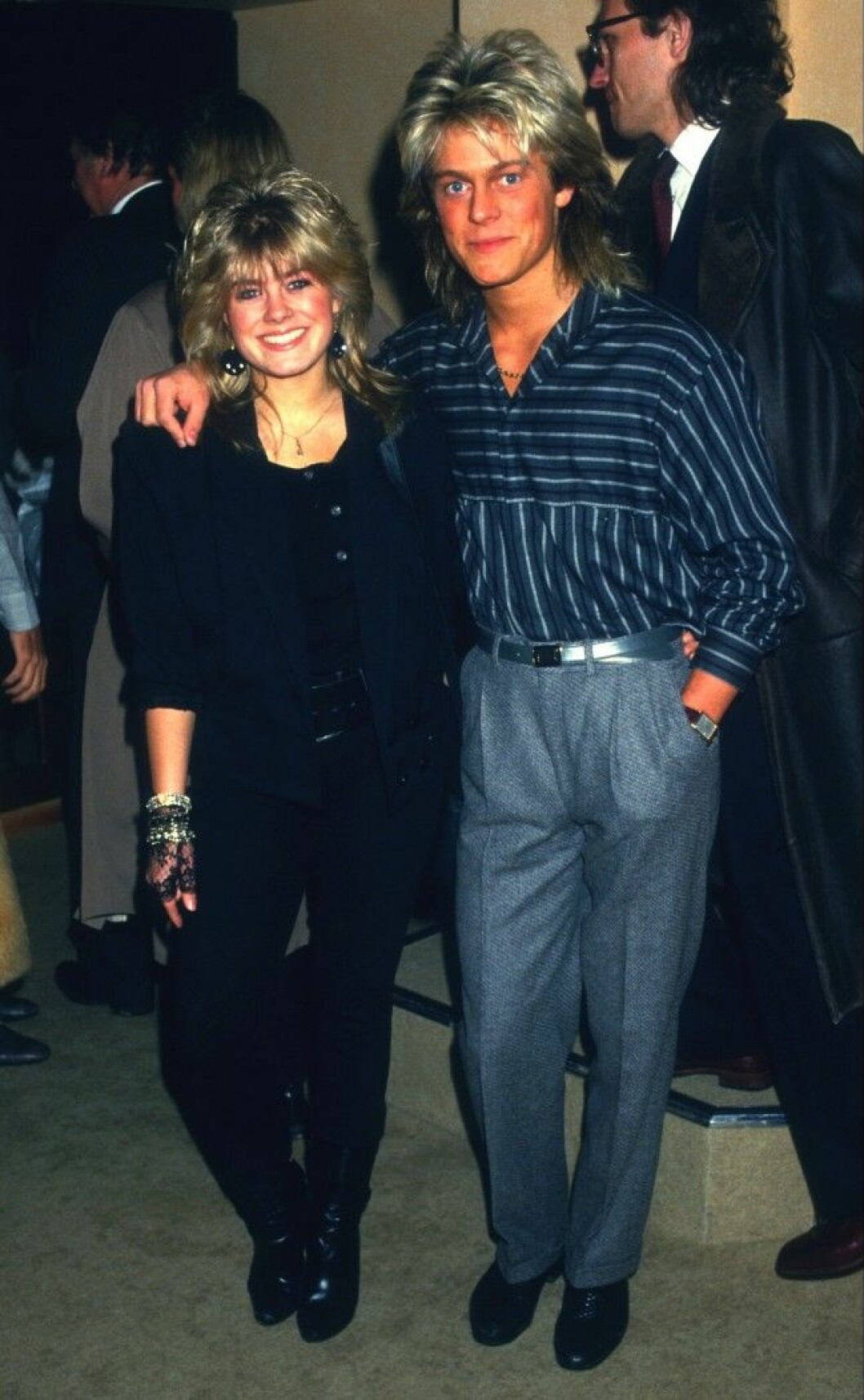 Syskonen Pernilla Wahlgren och Niclas Wahlgren 1989. PERNILLA WAHLGREN och brodern Niclas artister 1989 Dia 28855