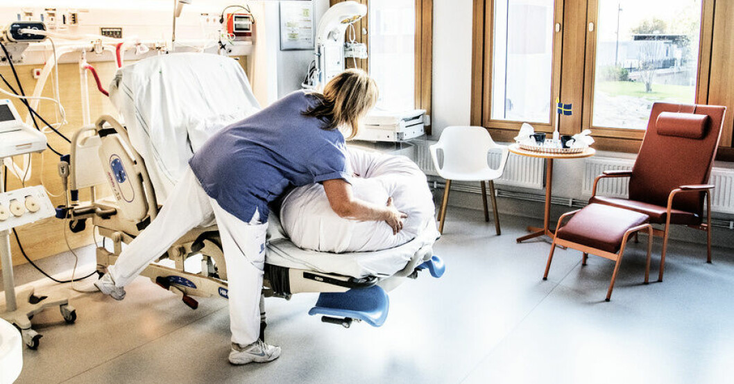 Personal inom vården utsätts ofta för brott och trakasserier. Arkivbild. Brott mot vårdpersonal ska straffas hårdare
