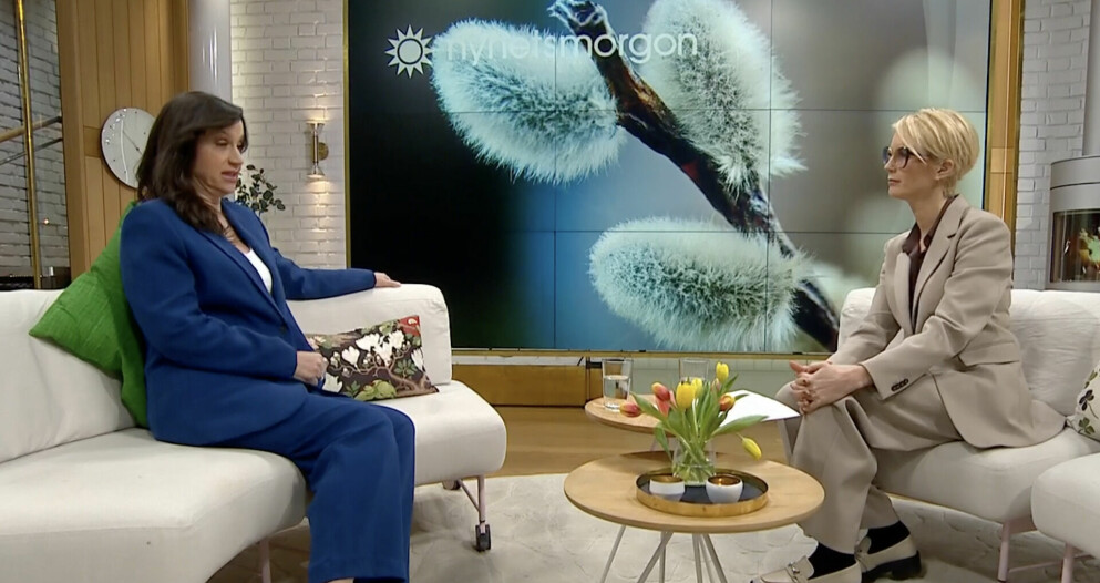 Petra Mede gästar TV4<span class=" italic" data-lab-italic_desktop="italic"> Nyhetsmorgon</span> och Jenny Strömstedt. Petra Mede i Nyhetsmorgon