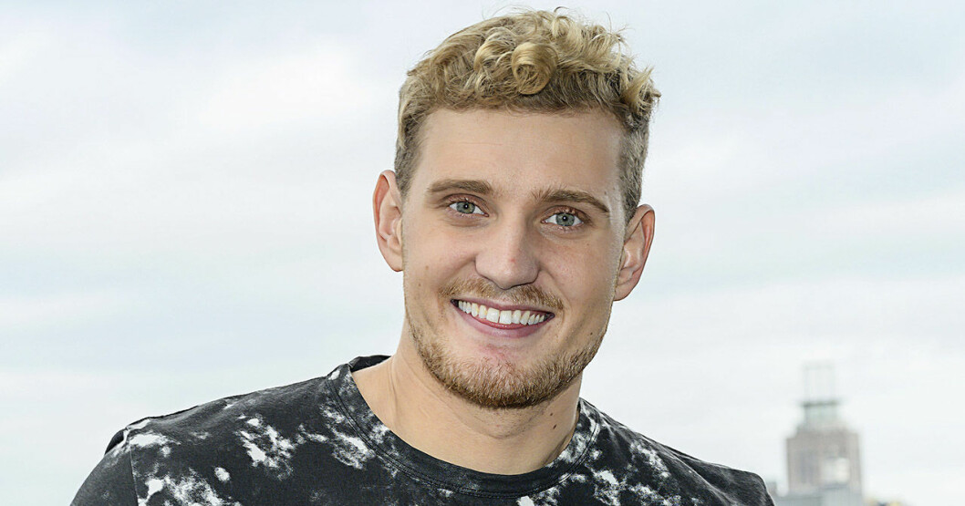 Marcus ”Mcuze” Johansson. Marcus Johansson i Paradise hotel 2020.