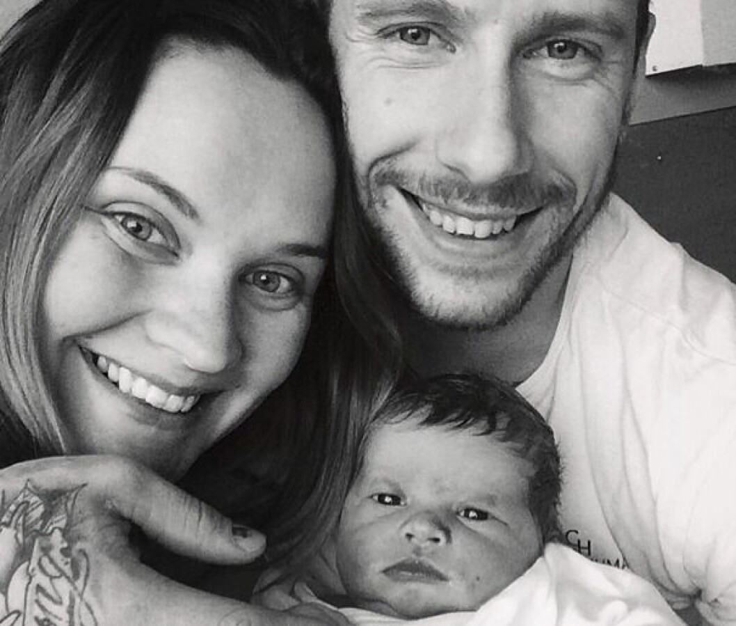 “Paradise Hotel”-Ulrika och kärleken Alexander blev i början av april föräldrar för första gången. Foto: <a href="https://instagram.com/ulrikaaforsberg/" target="_blank" rel="noopener">Ulrikas Instagram.</a> phu