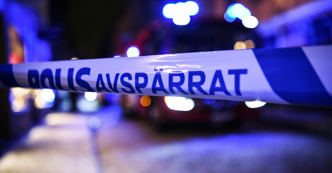 En pojke har hittats död i Luleå, polisen misstänker mord.