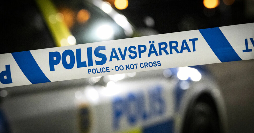 Buss exploderade i Västervik – militär på väg