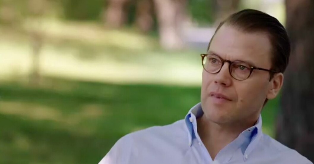 Daniel blir rörd till tårar när han pratar om Victoria.