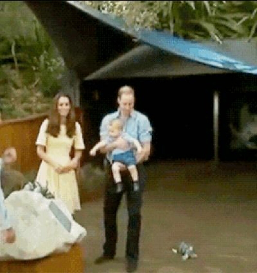 Via: <a href="http://www.buzzfeed.com/lyapalater/thoughts-prince-george-has-had-while-on-the-royal-tour#.suv4MKJz0N" target="_blank">Buzzfeed</a> prinsgeorge