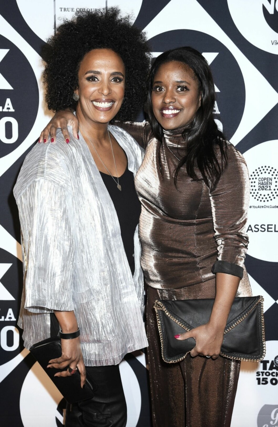 Marika Carlsson och Maria Sander på QX-galan. FOTO: Karin Törnblom/TT Marika Carlsson och Maria Sander på QX-galan.