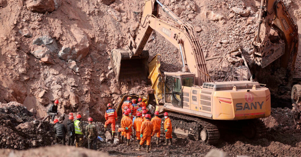 Hoppet rinner ut för instängda i gruva i Kina