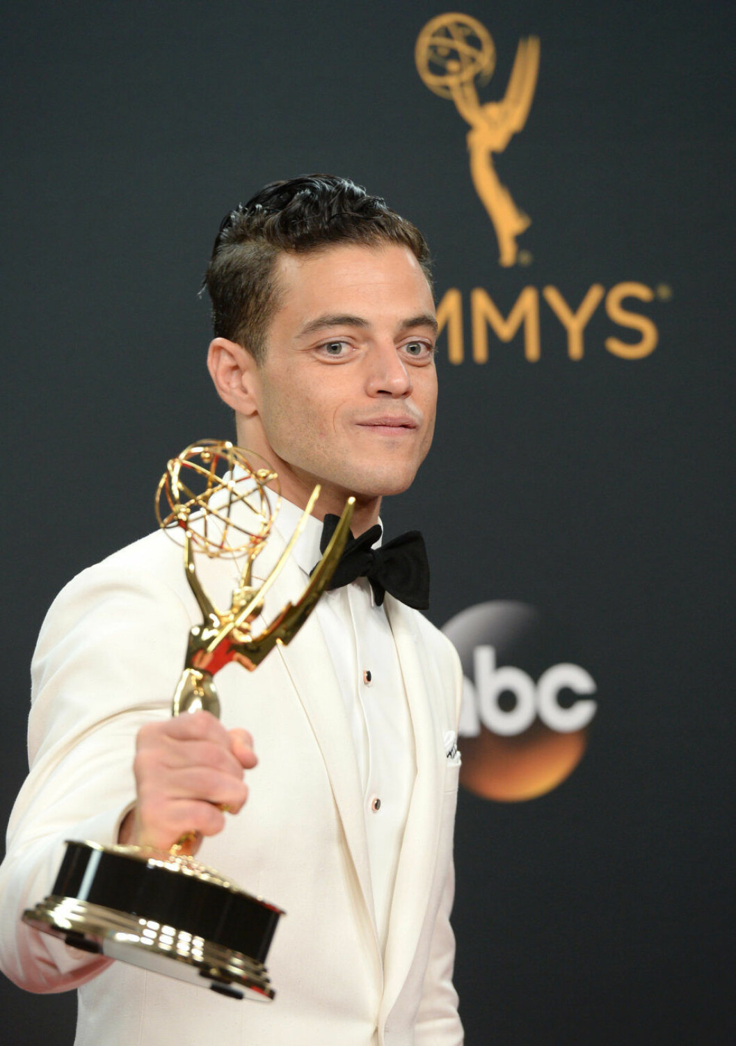 6101650 Rami Malek poses in the press room during the 68th Annual Primetime Emmy Awards at Microsoft Theater on September 18, 2016 in Los Angeles, CA, USA. Photo by Lionel Hahn/ABACAPRESS.COM COPYRIGHT STELLA PICTURES