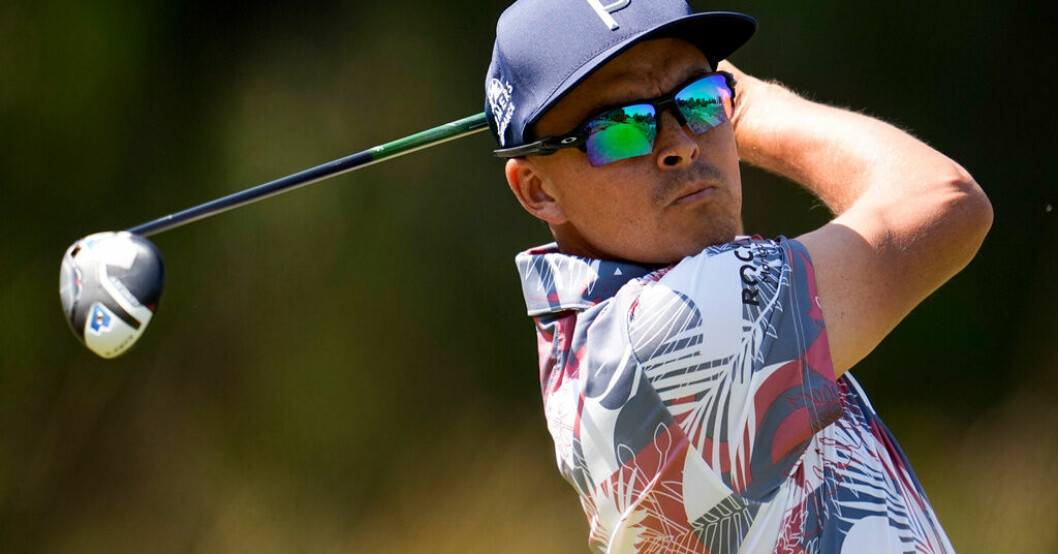 Rickie Fowler är i ledning efter att andra rundan avslutats i golfens US Open på Los Angeles Country Club. Fowler i ledning – alla svenskar borta
