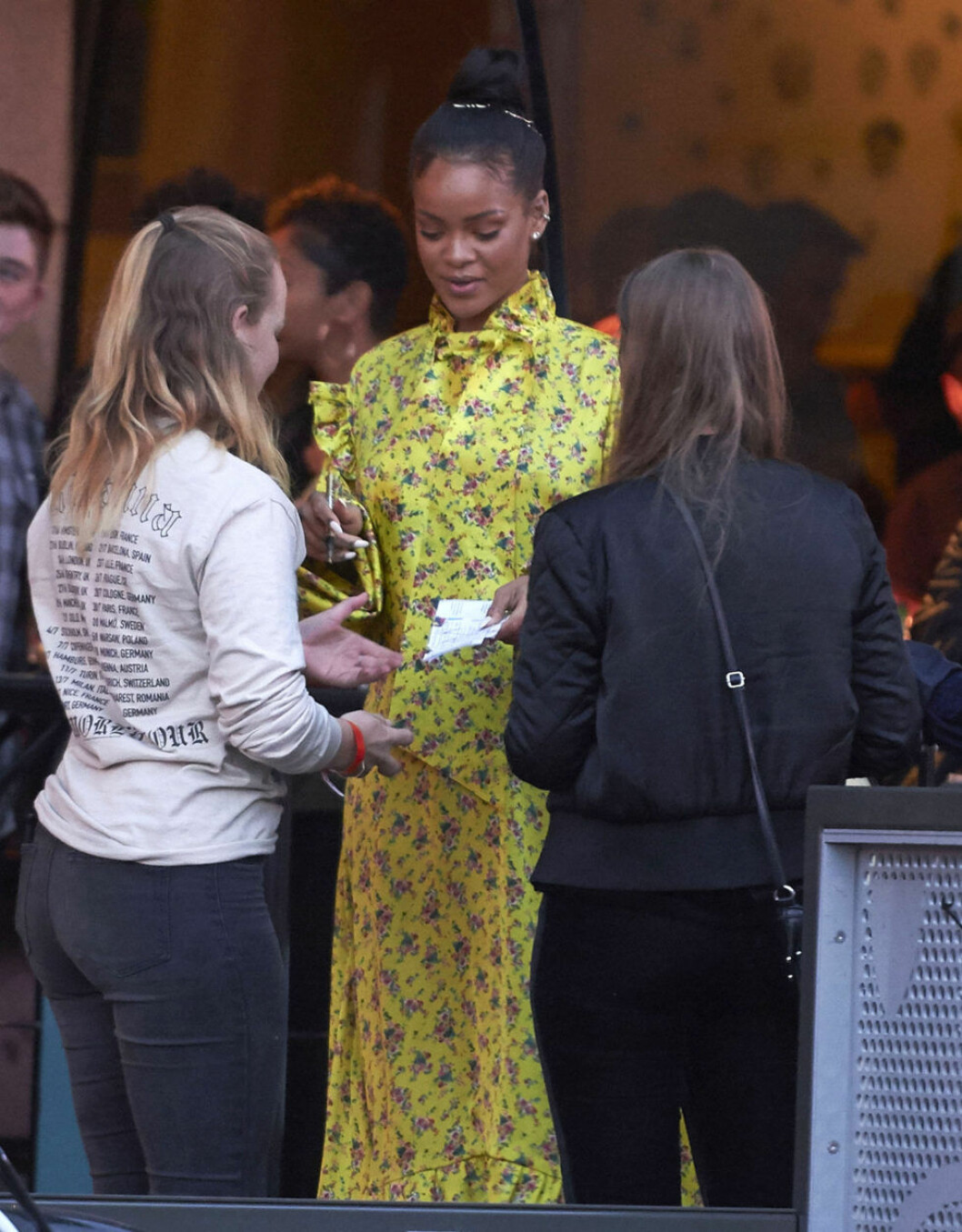 Rihanna visar inga divalater direkt Rihanna visar inga divalater direkt