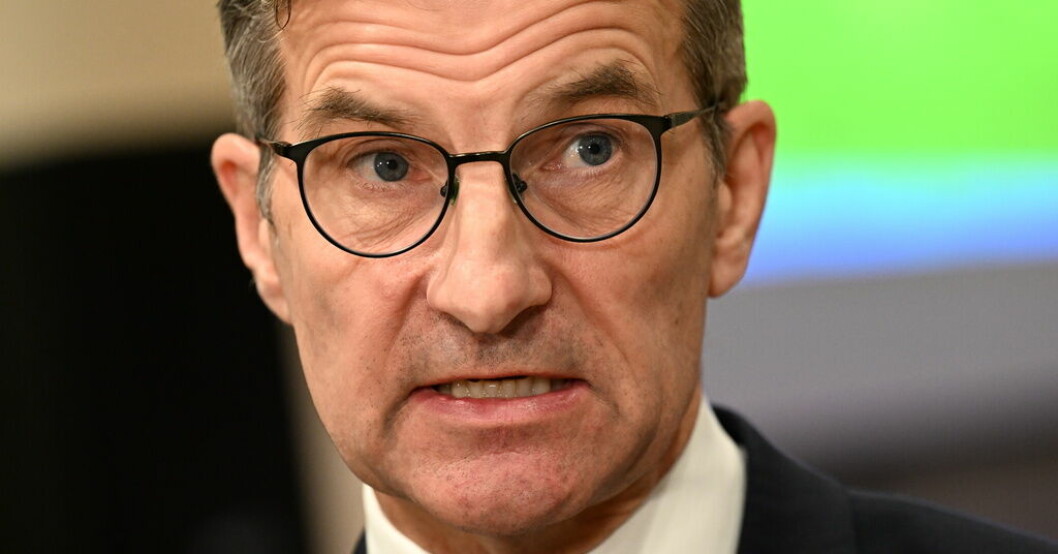Riksbankschef Erik Thedéen är redo trycka på ränteknappen igen. Arkivbild. Stort BNP-lyft kan trigga räntehöjning