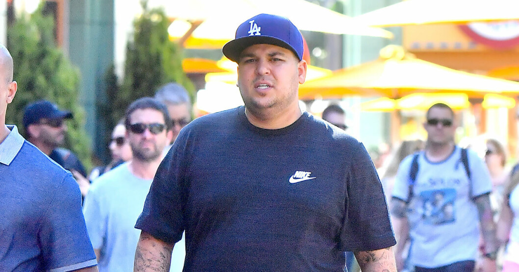 Rob Kardashian. Rob Kardashian på gatorna i Thousand Oaks.