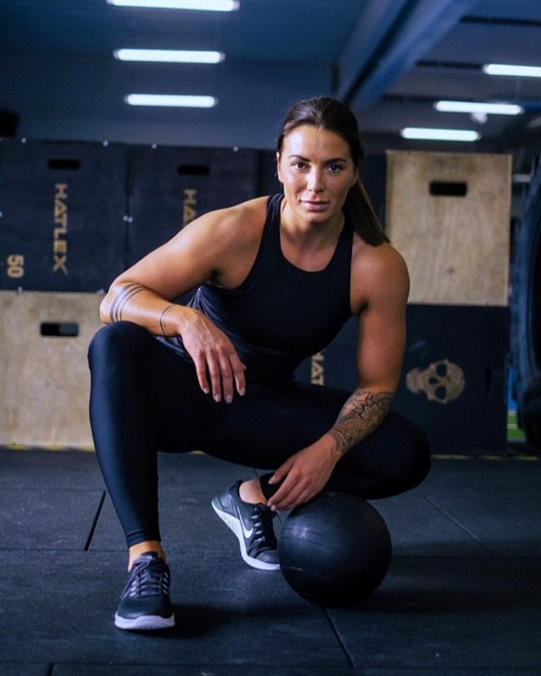 Anna Dahlbom har bytt utseende efter Robinson, nu är hon brunett och har betydligt mer muskelmassa än under inspelningen. Robinson 2019 Anna Dahlbom privat