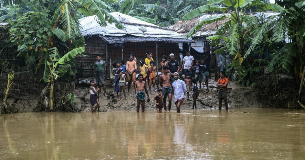 Evakueringar inför jättecyklonen Mocha