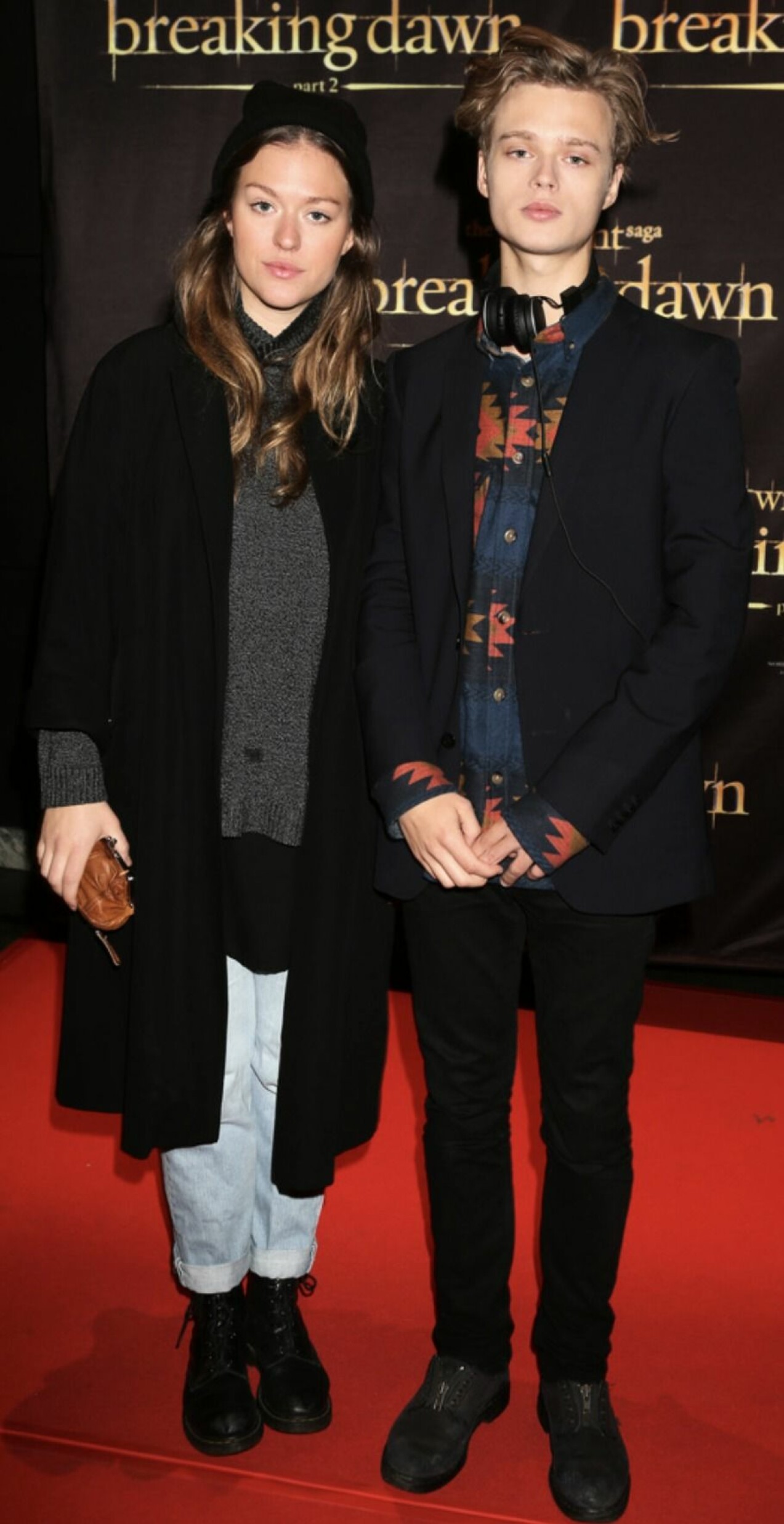 Rosanna Endre och Edvin Endre på röda mattan tillsammans. Rosanna Endre och Edvin Endre på röda mattan.