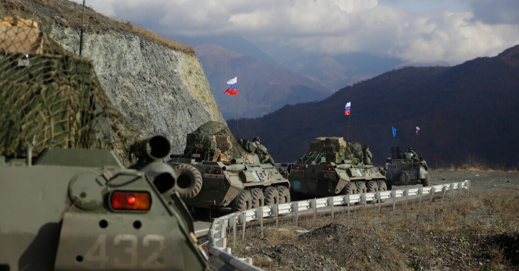 Rysk militär granskar uppgörelsen om vapenvila mellan Armenien och Azerbajdzjan om Nagorno-Karabach. Arkivbild. FN-domstol dömer i tvist om Nagorno-Karabach