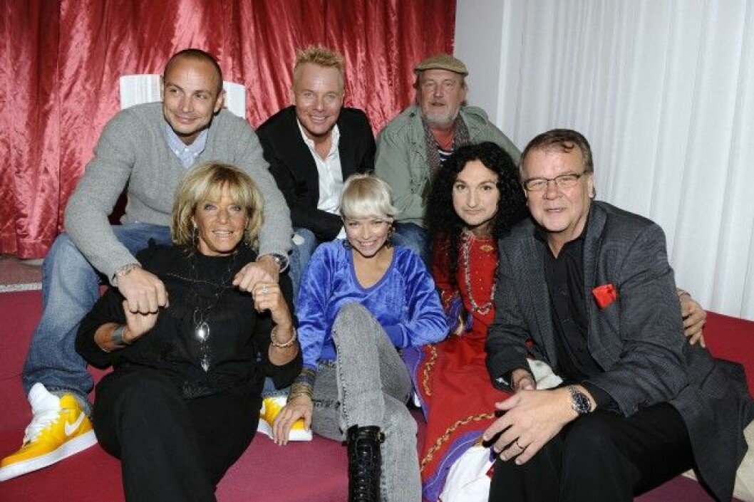 Thomas Di Leva och Barbro “Lill-Babs” Svensson var med i första omgången av succéprogrammet <em>Så mycket bättre</em> år 2010. Foto: IBL Thomas Di Leva och Barbro "Lill-Babs" Svensson var med i första omgången av succéprogrammet Så mycket bättre år 2010. Foto: IBL