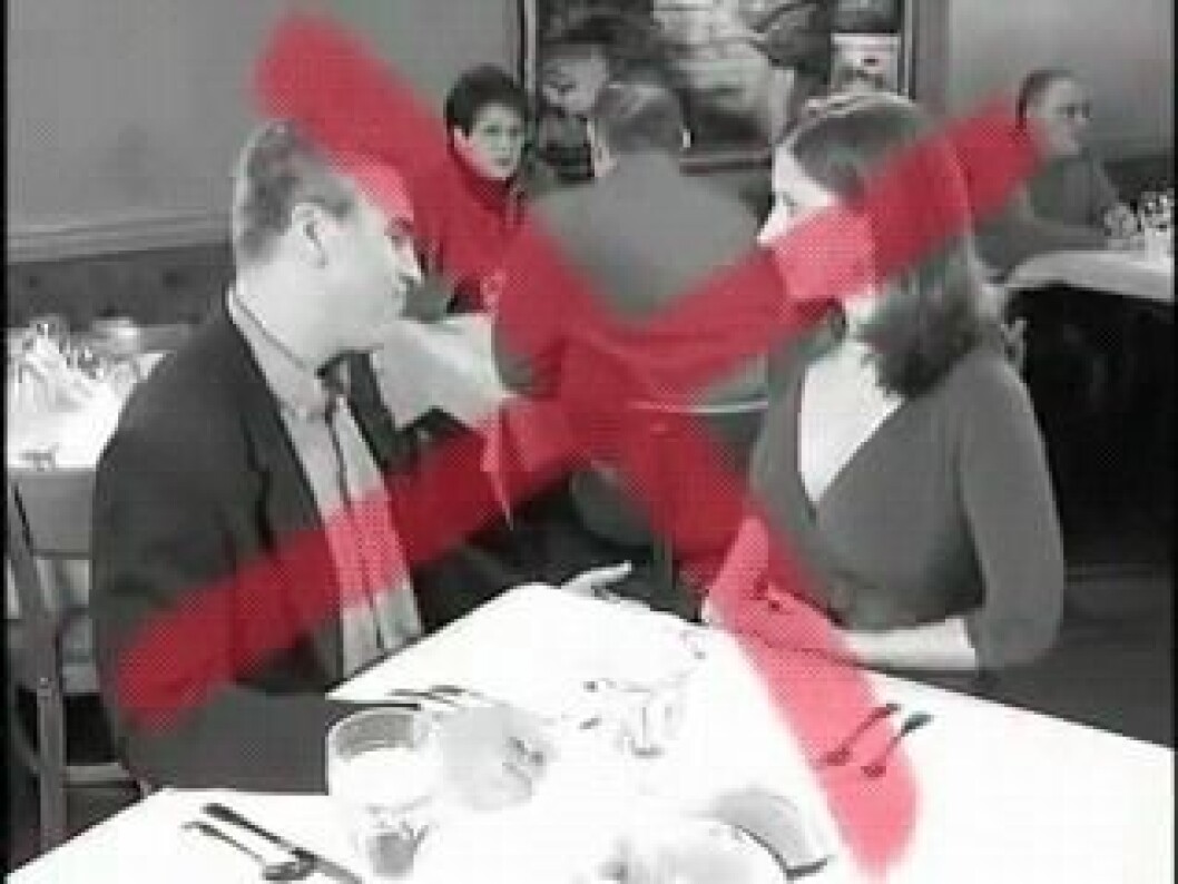 Via: <a href="http://giphy.com/gifs/dan-wearing-meredith-8JleG2jdSQ6gE" target="_blank">Giphy</a> Via: Giphy