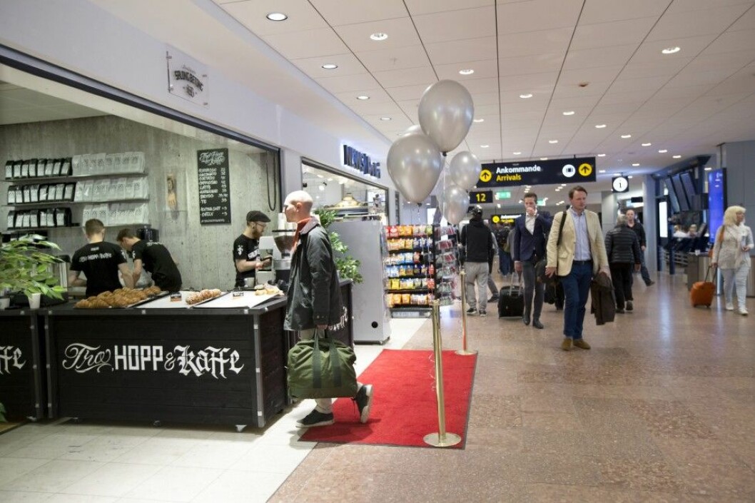 En del av försäljningen av vinsten går till välgörenhet. Foto: Malin Bondeson Salong Betong