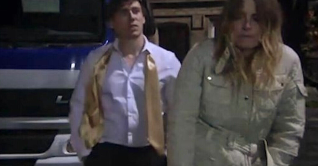 Sam hade rollen som Kev i Emmerdale. Här i en scen mot såpaveteranen Emma Atkins. Sam Gannon och Emma Atkins